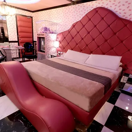 Victoria Court Malabon Motel